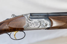 Load image into Gallery viewer, Breda Victoria
